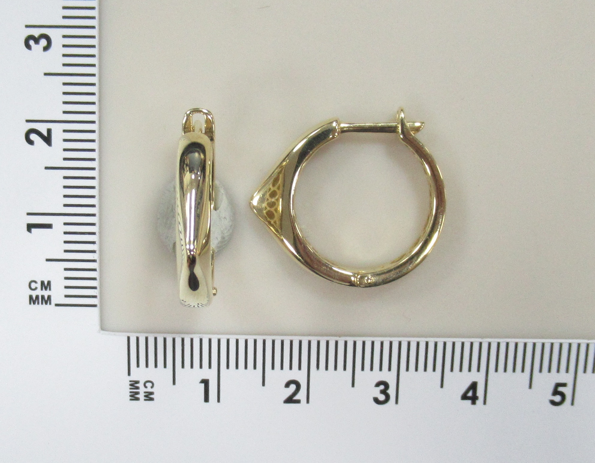 Золотые серьги 585 пробы; желтое золото;